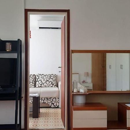 Apartman Iris Split Lägenhet Exteriör bild